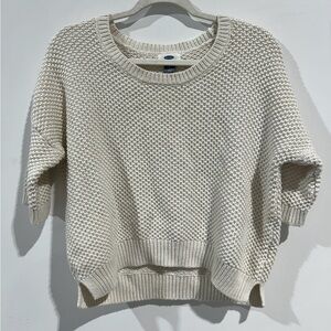 Old Navy Women's Cream Crew Neck Sweater